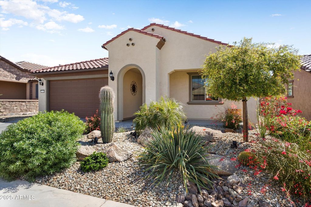 Photo of 27391 W Wahalla Lane, Buckeye, AZ 85396 (MLS # 6923041)
