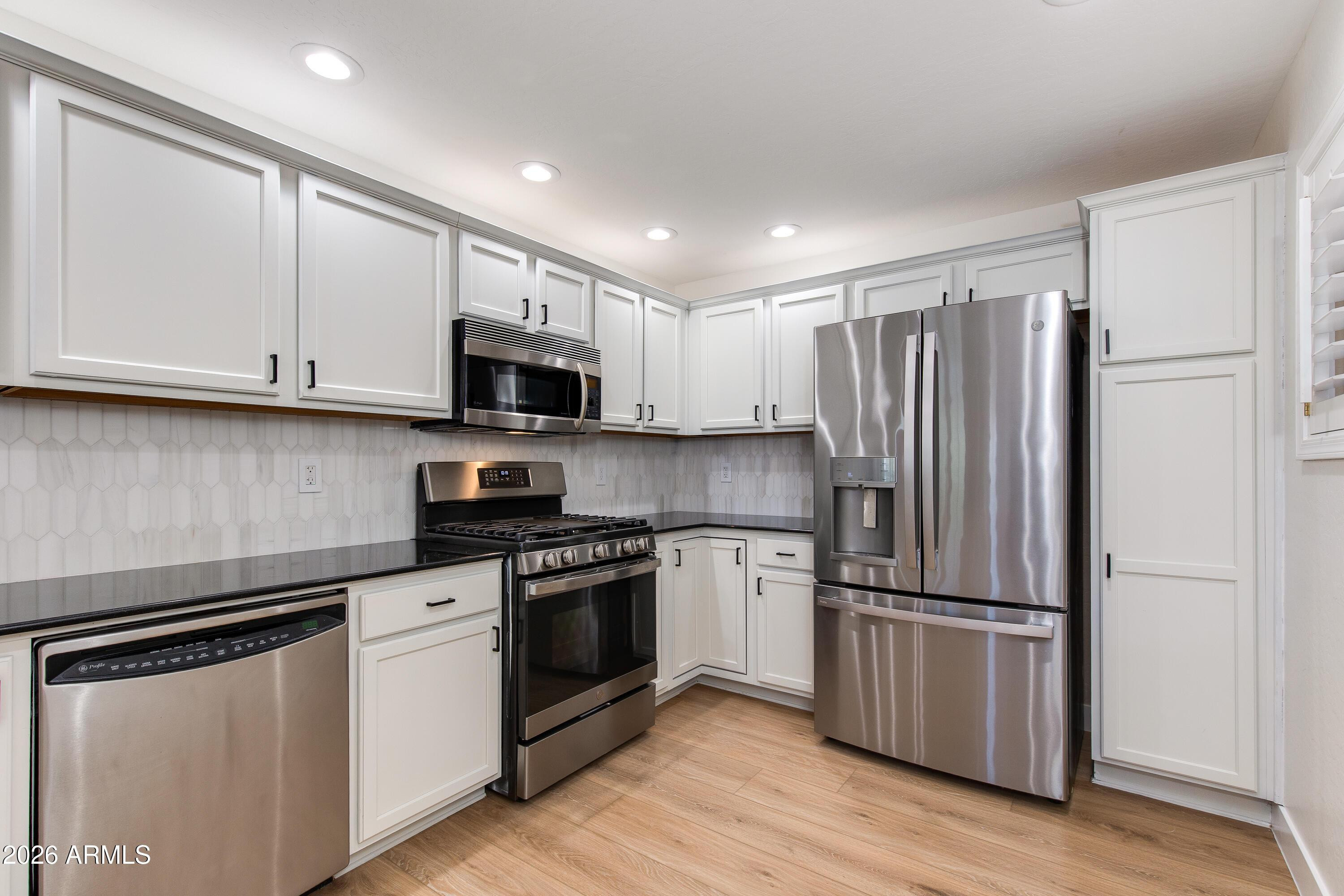 19700 N 76th Street Apt 1188