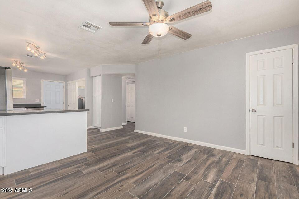 3 N Naco Way Apt 2