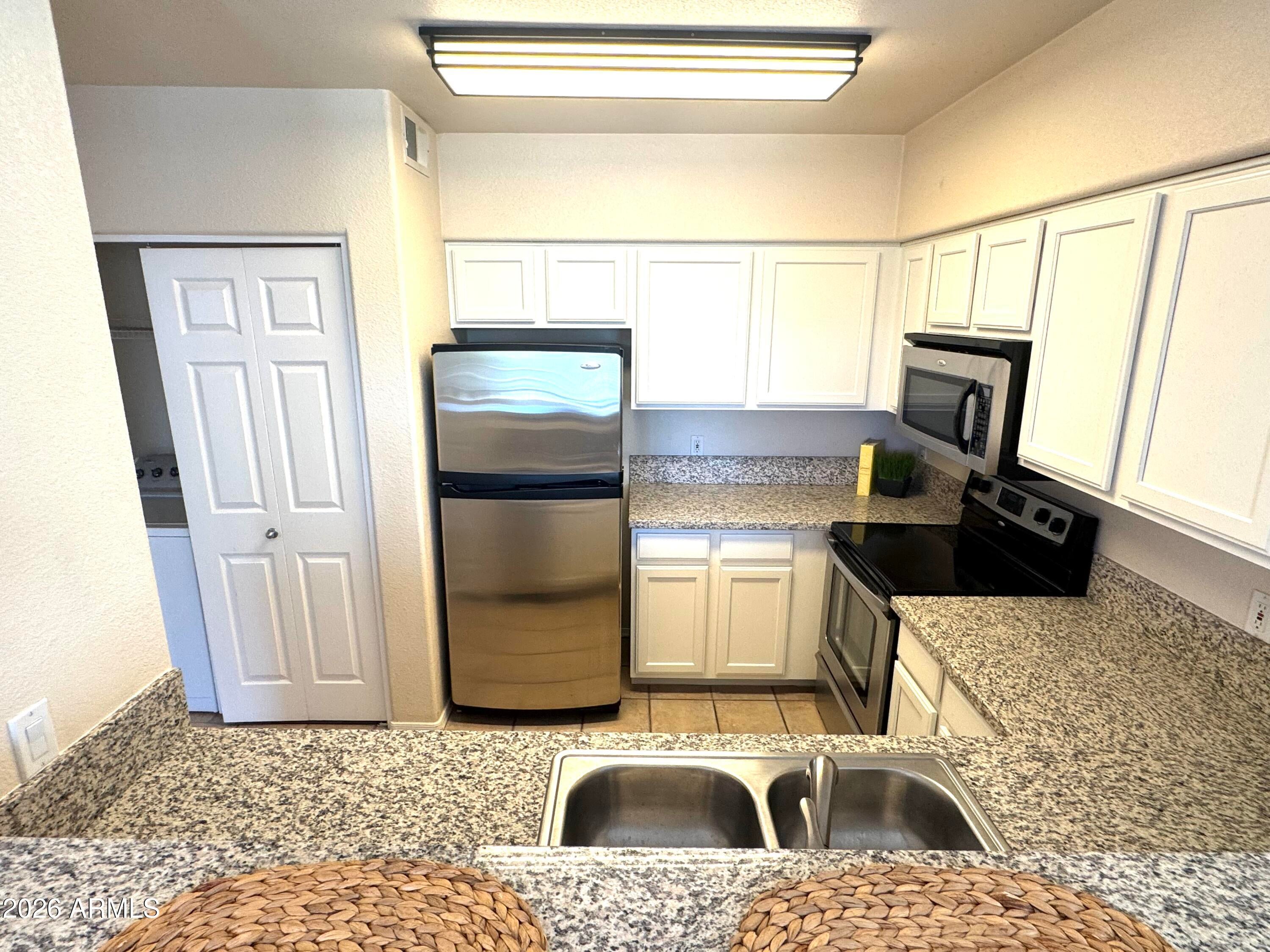 20100 N 78TH Place 2102