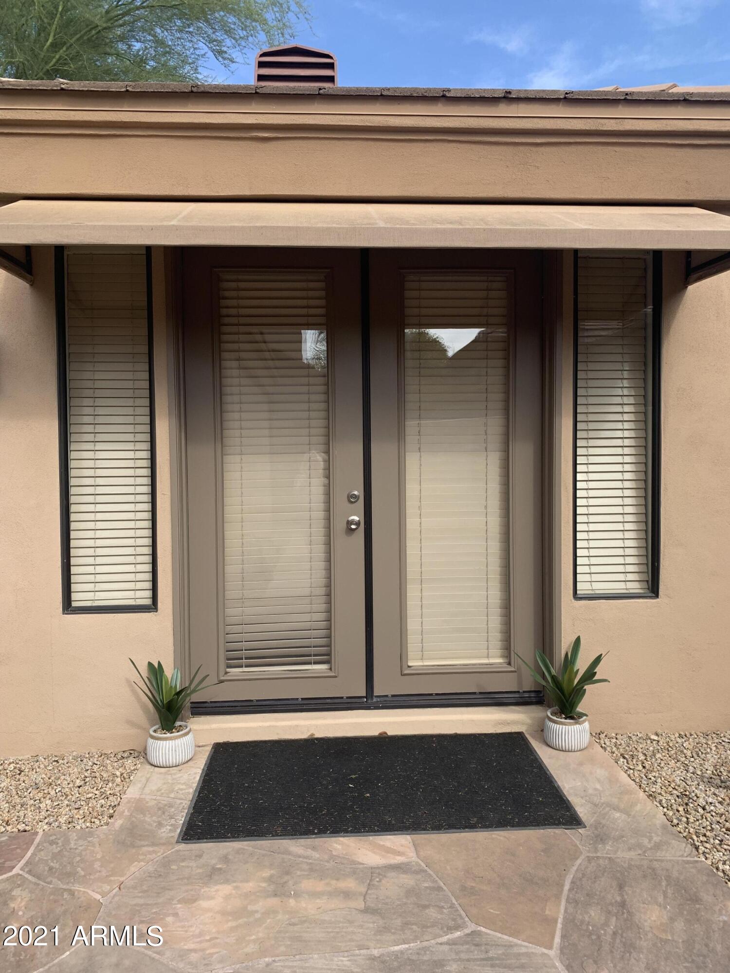 7705 E DOUBLETREE RANCH Road 59