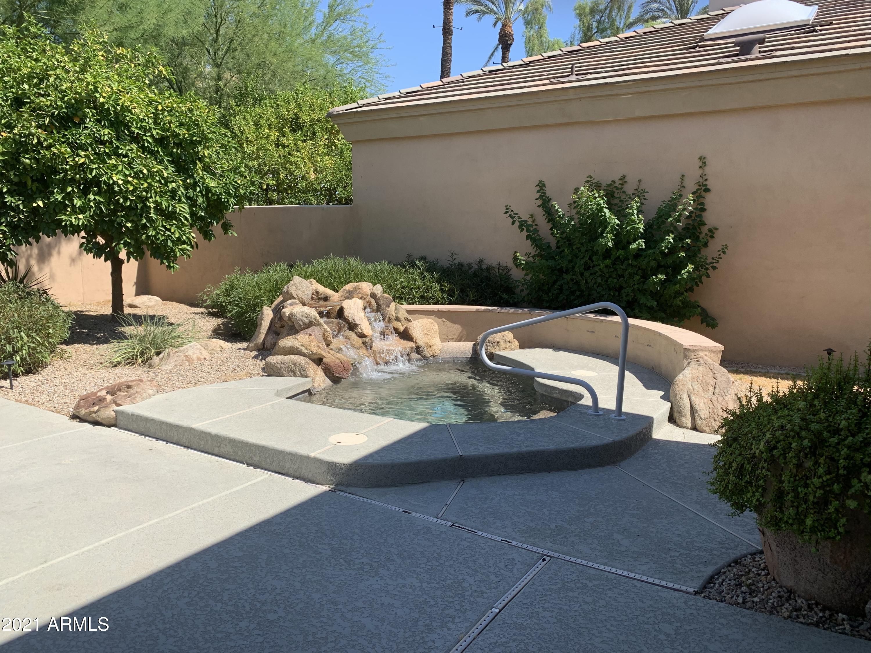 7705 E DOUBLETREE RANCH Road 59