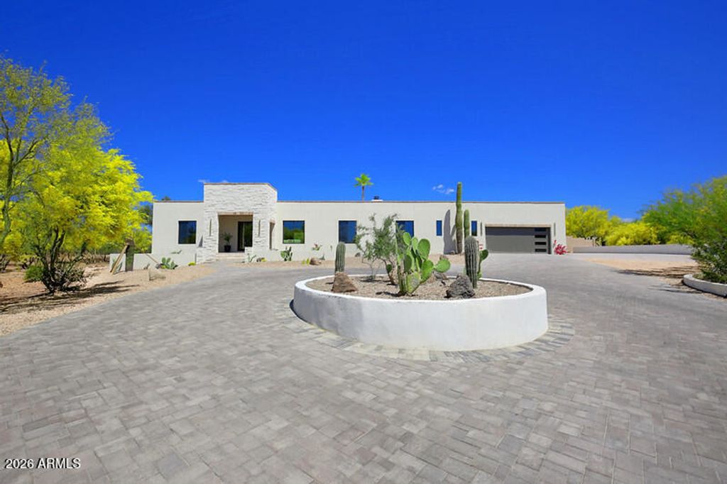 Photo of 4934 E Calle De Las Estrellas Road, Cave Creek, AZ 85331 (MLS # 7002280)