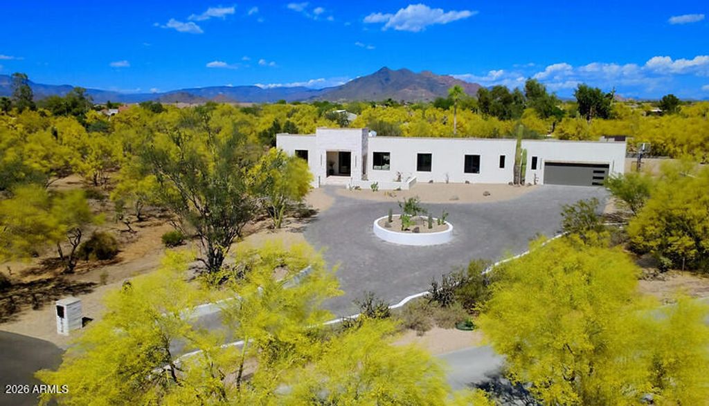 Photo of 4934 E Calle De Las Estrellas Road, Cave Creek, AZ 85331 (MLS # 7002280)