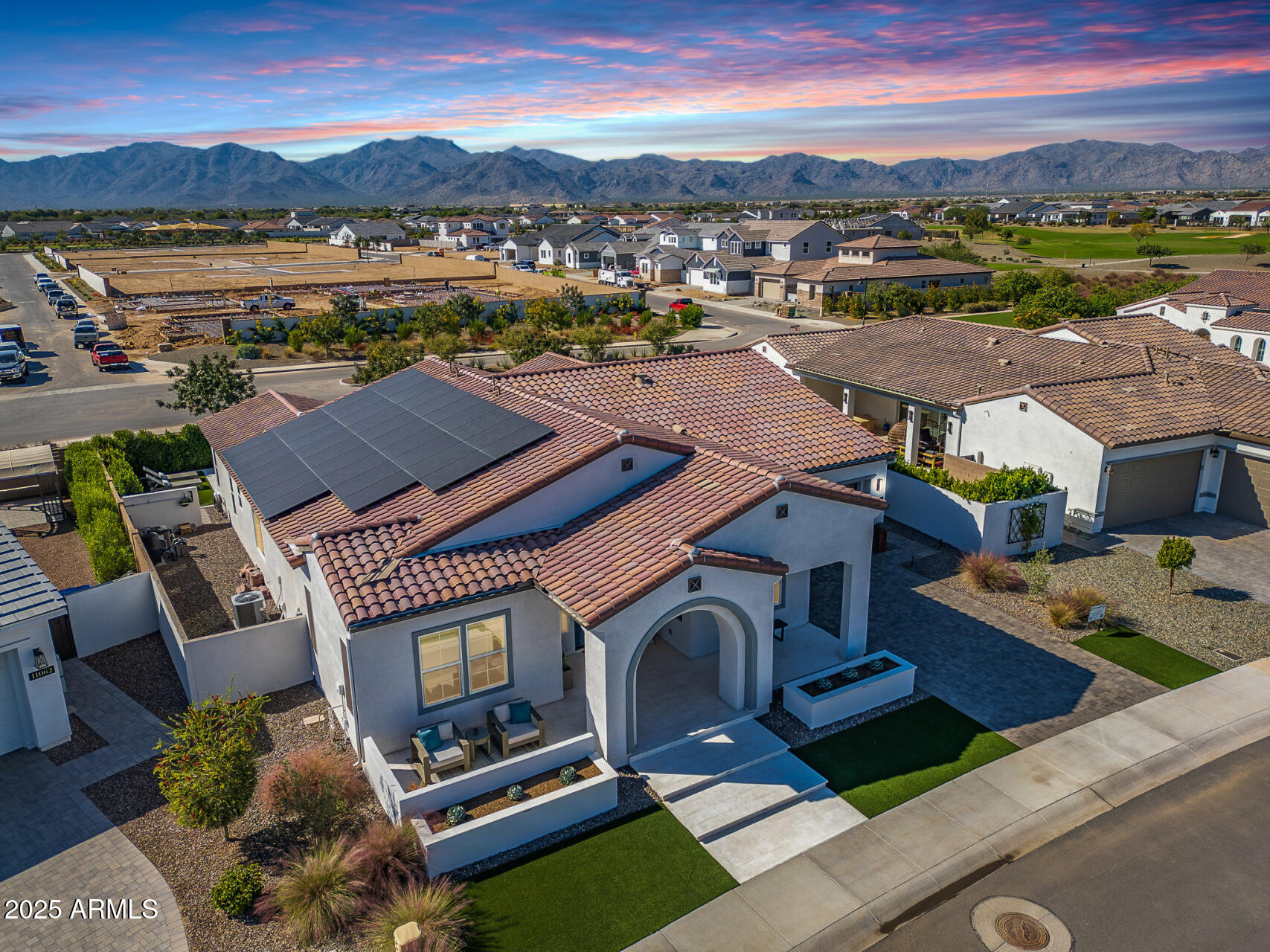 11078 N FOLSOM Street