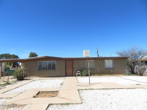 211 DRAGOON Street Huachuca City AZ 85616