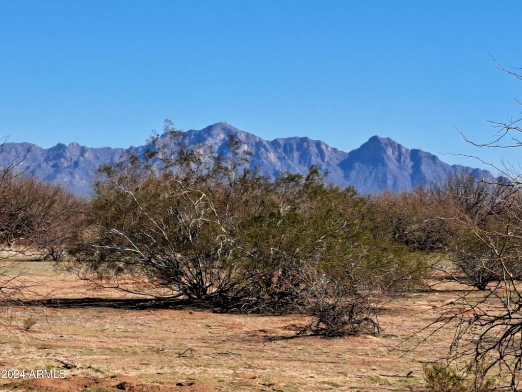 Photo of 3200 N Sawtooth Drive #11, Eloy, AZ 85131 (MLS # 6661439)