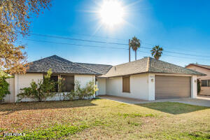 1531 W NARANJA Avenue
