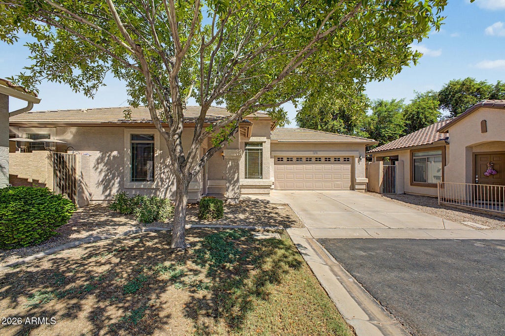 Photo of 1270 E Thompson Way, Chandler, AZ 85286 (MLS # 7074575)
