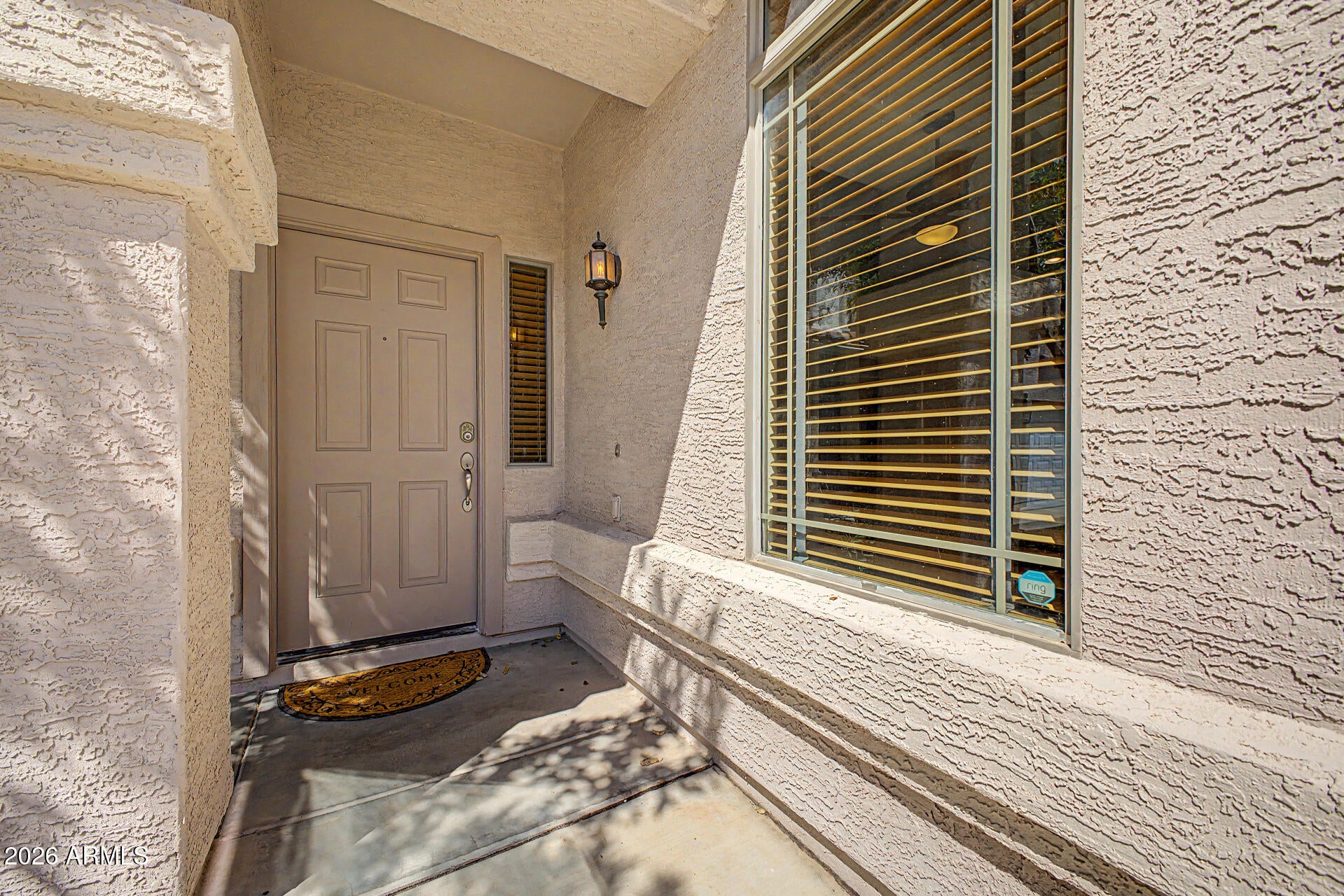 1270 E THOMPSON Way