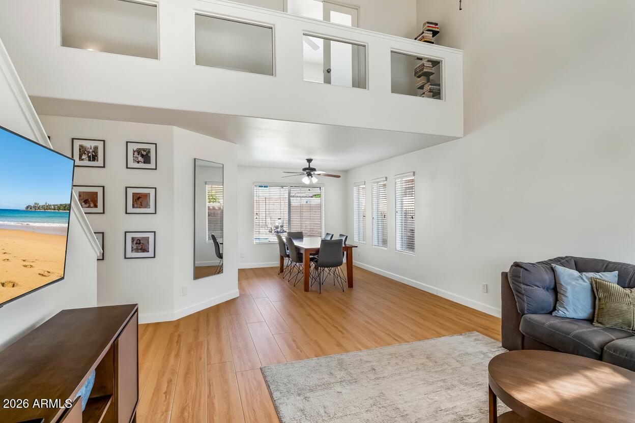 4268 E CHAPAROSA Way