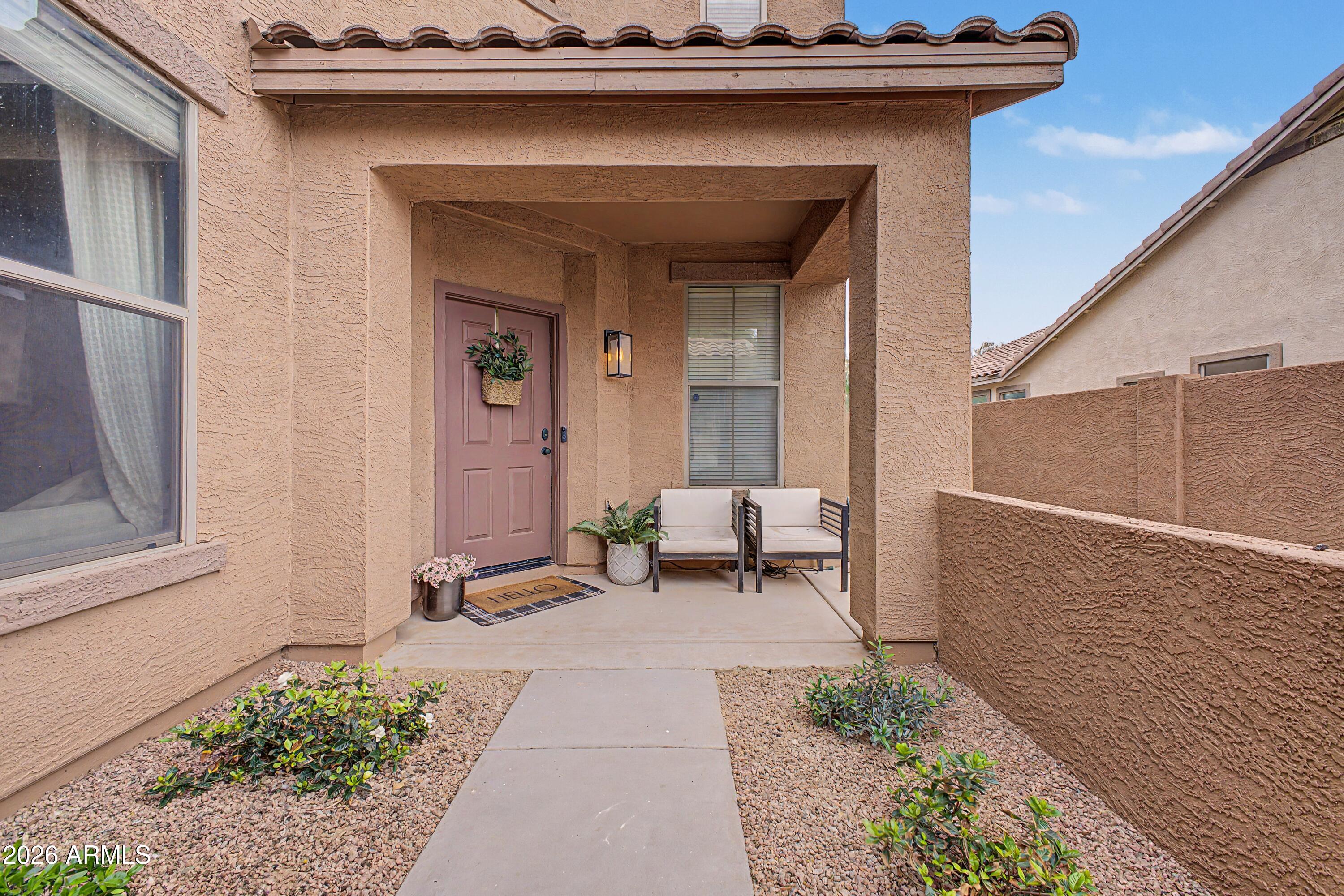 6886 S EMERALD Place