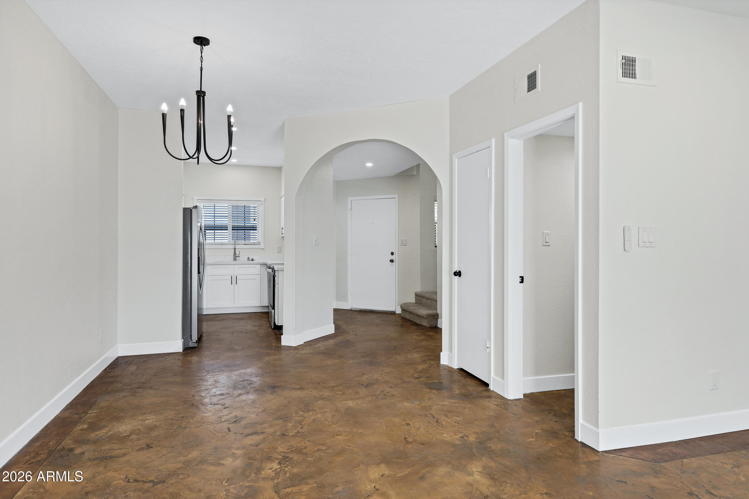 1935 W Morten Avenue 16