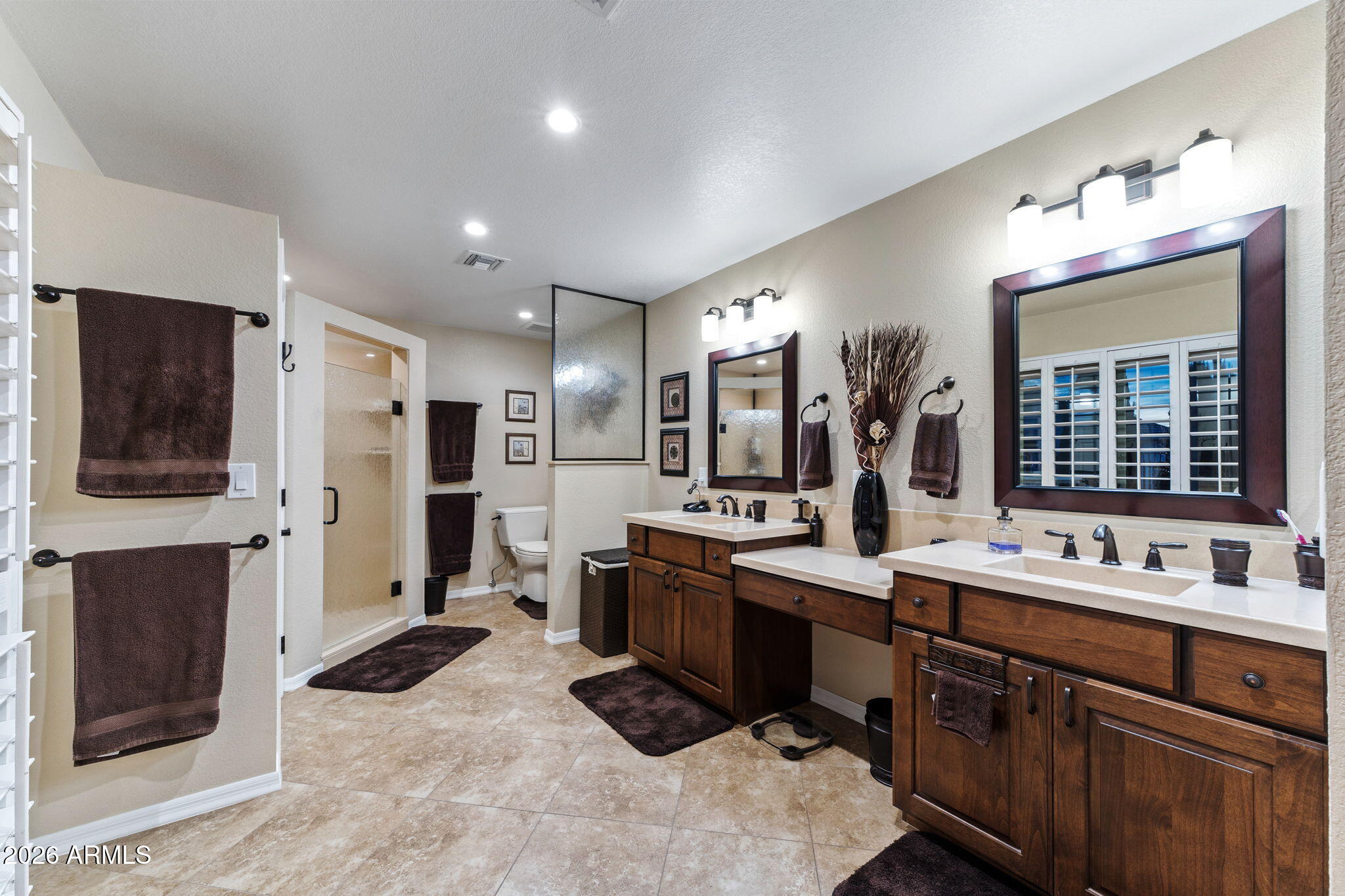 Mesa, Arizona, 85206, United States, 3 Bedrooms Bedrooms, ,2 BathroomsBathrooms,Residential,Active,2018451