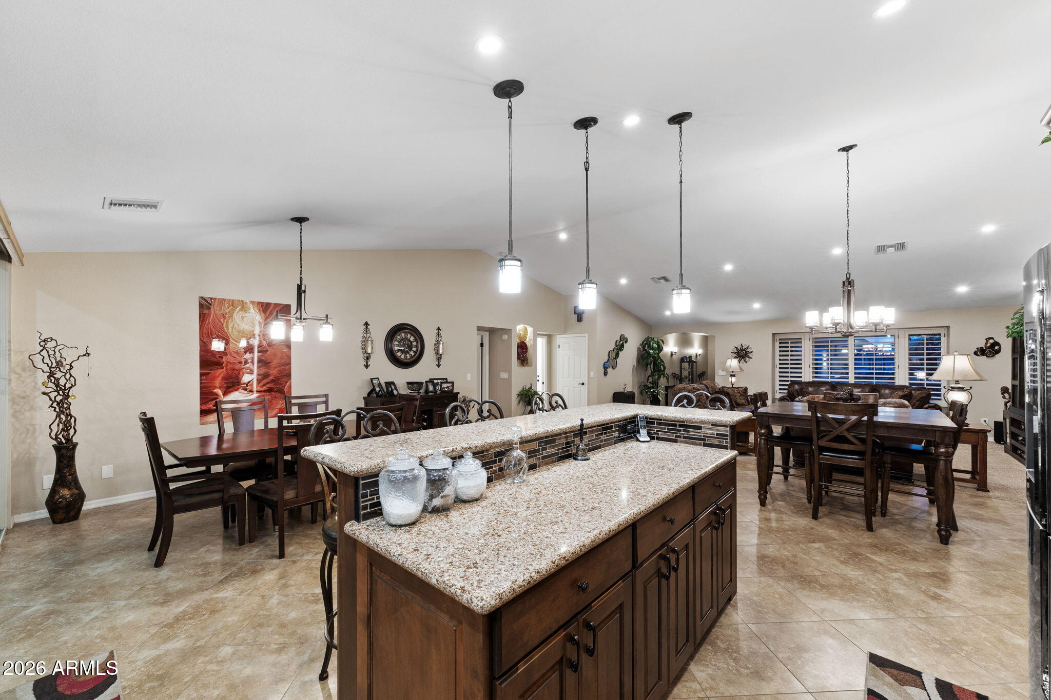 Mesa, Arizona, 85206, United States, 3 Bedrooms Bedrooms, ,2 BathroomsBathrooms,Residential,Active,2018451