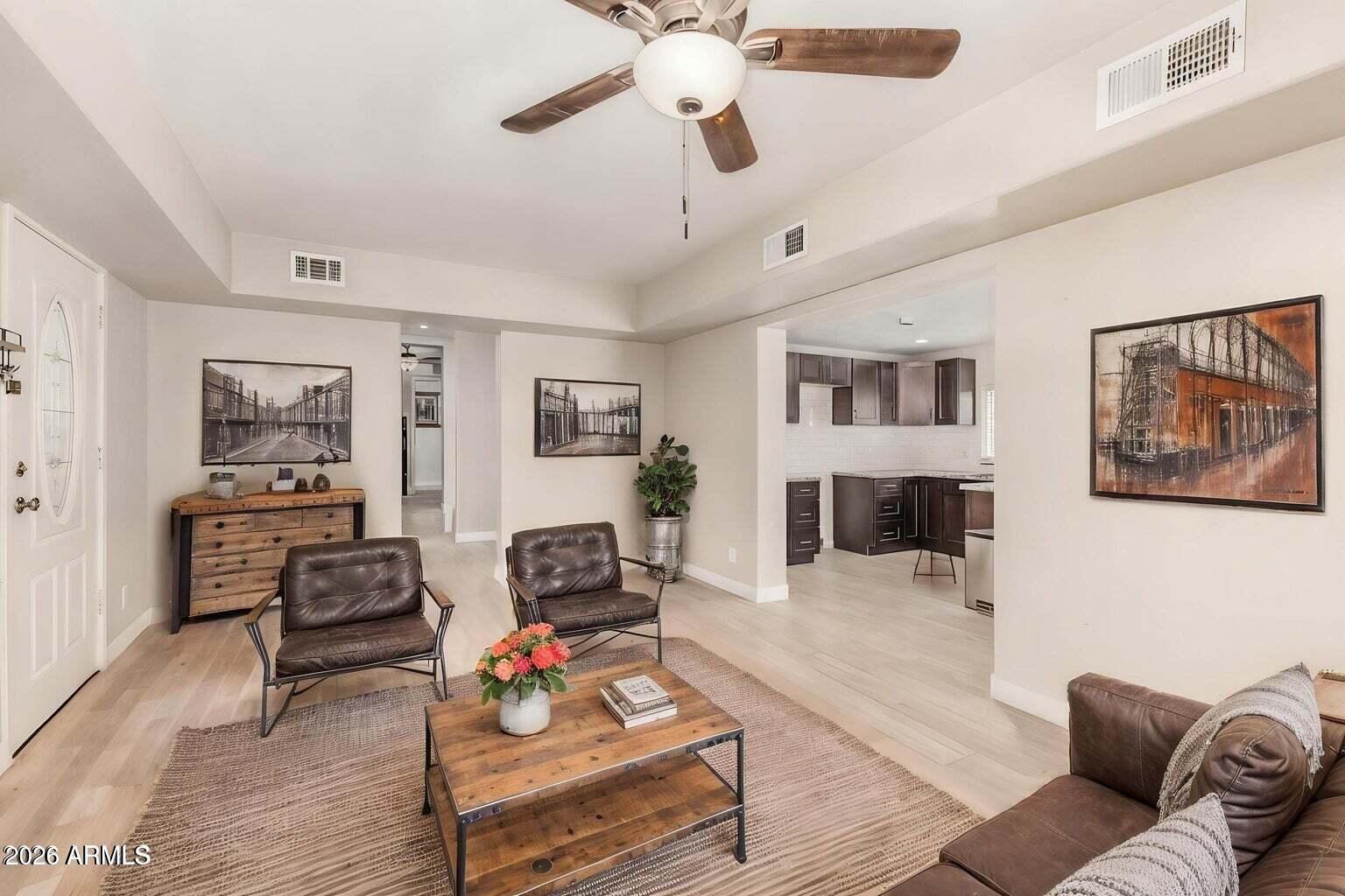 146 S ROBSON --