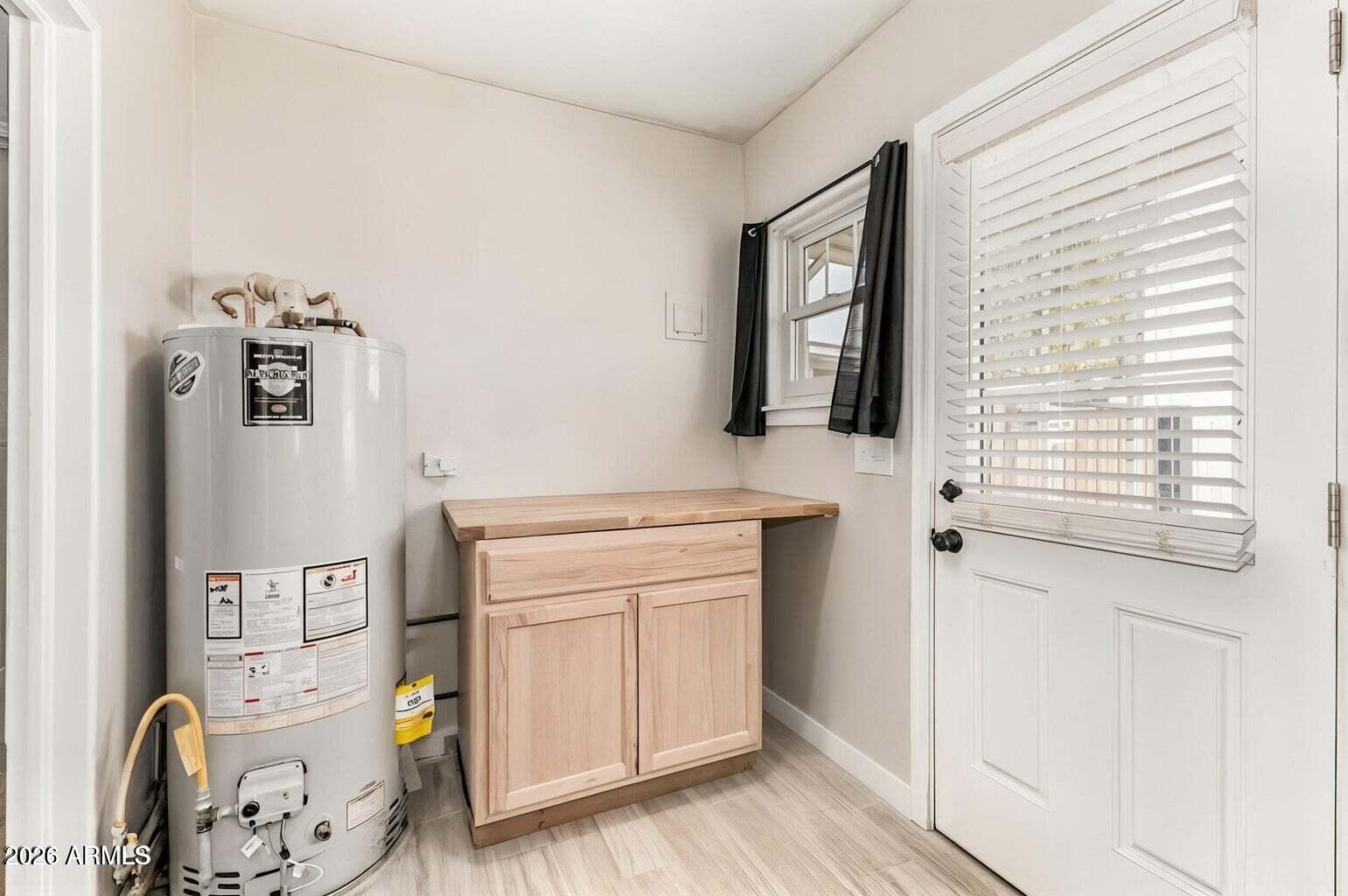MESA ARIZONA - Residential Income
