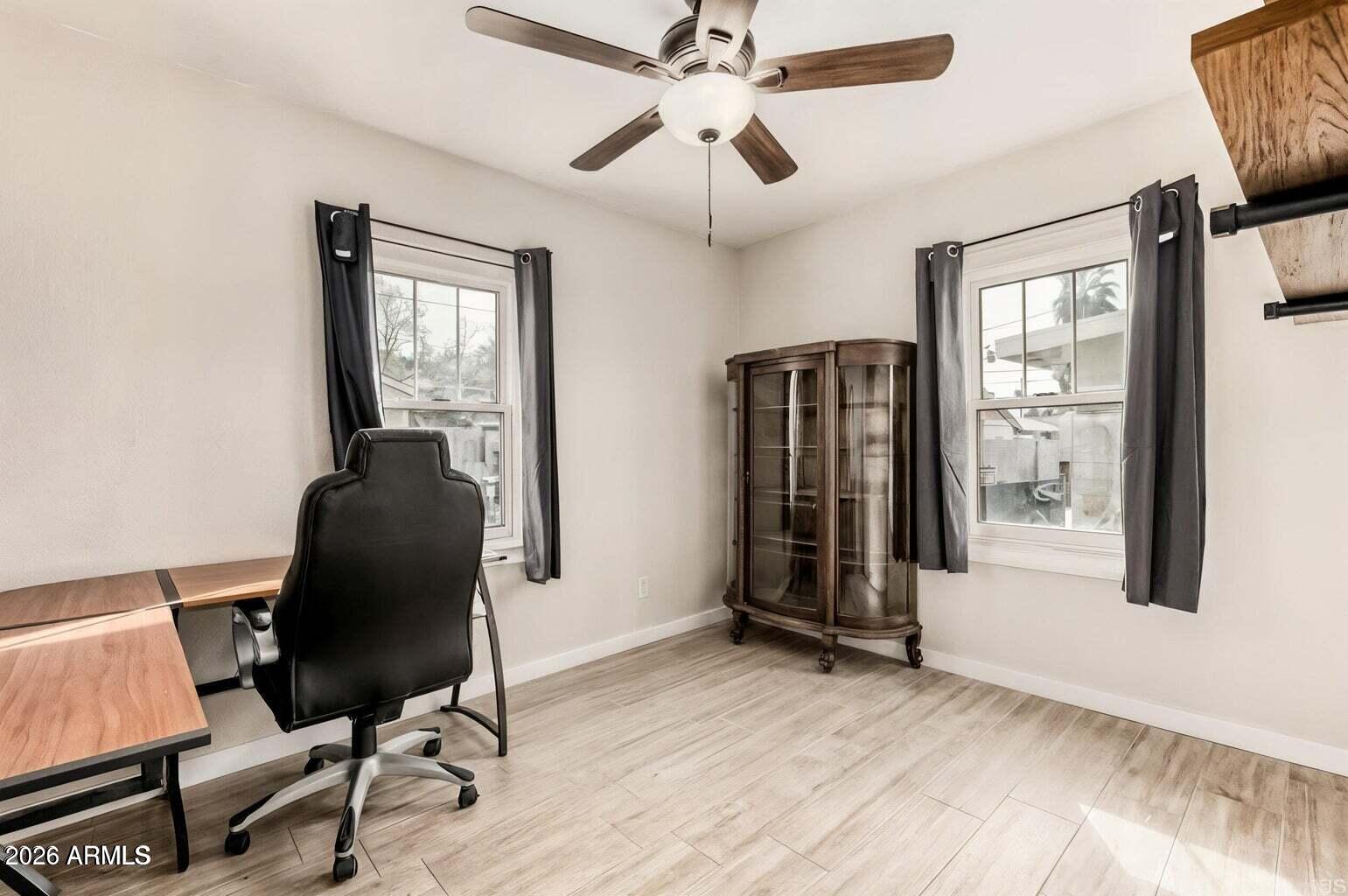 MESA ARIZONA - Residential Income