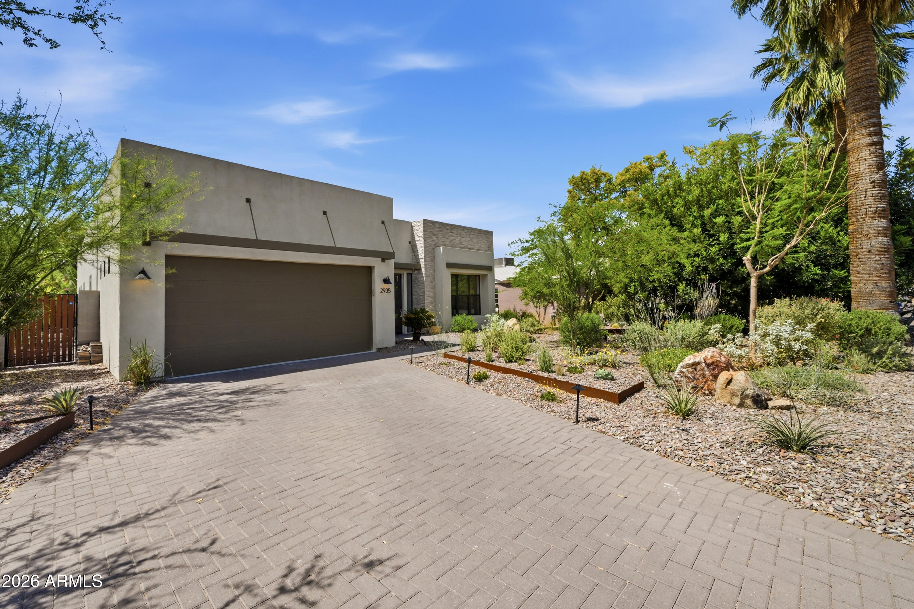 2935 E Mulberry Drive