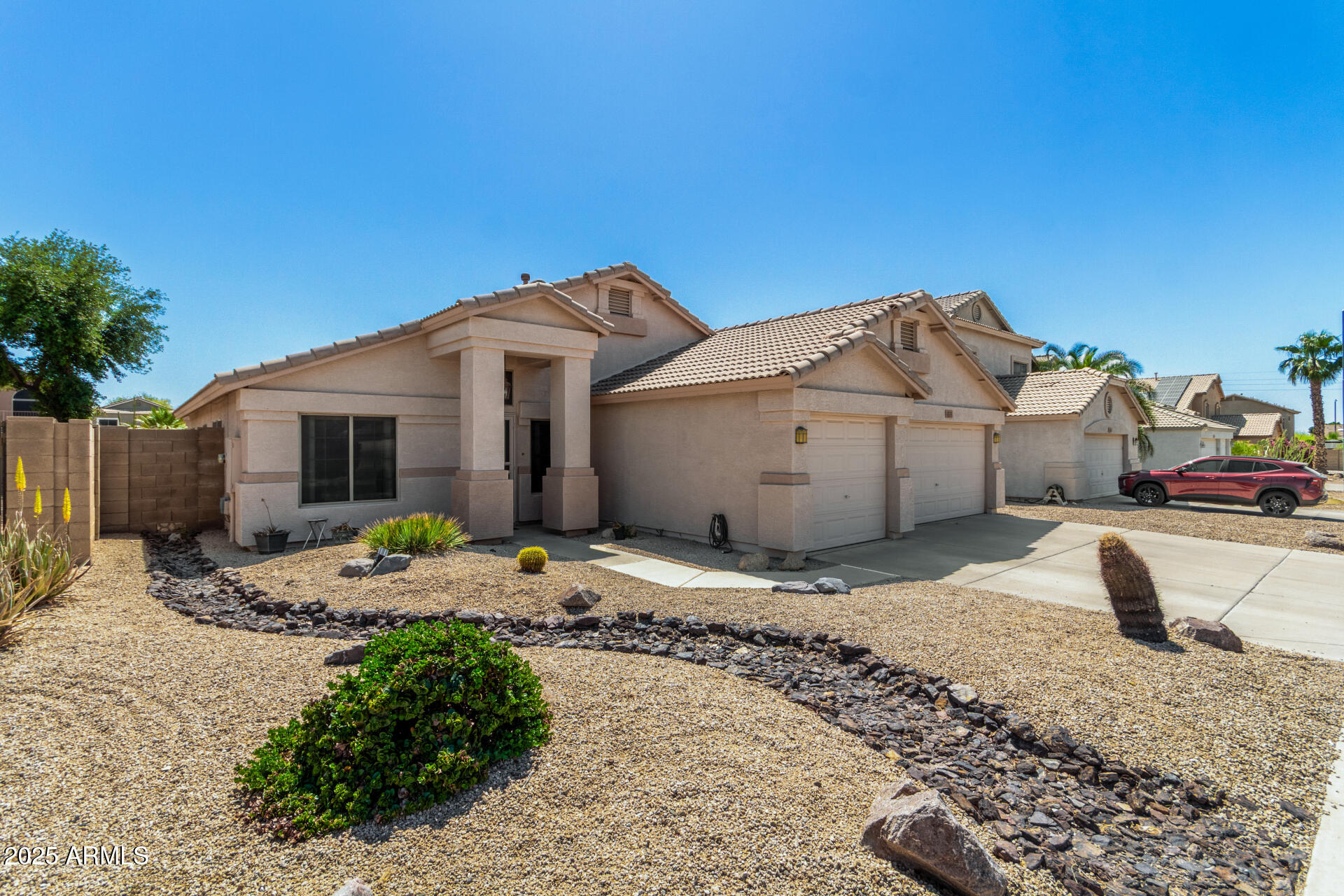 6539 W Briles Road