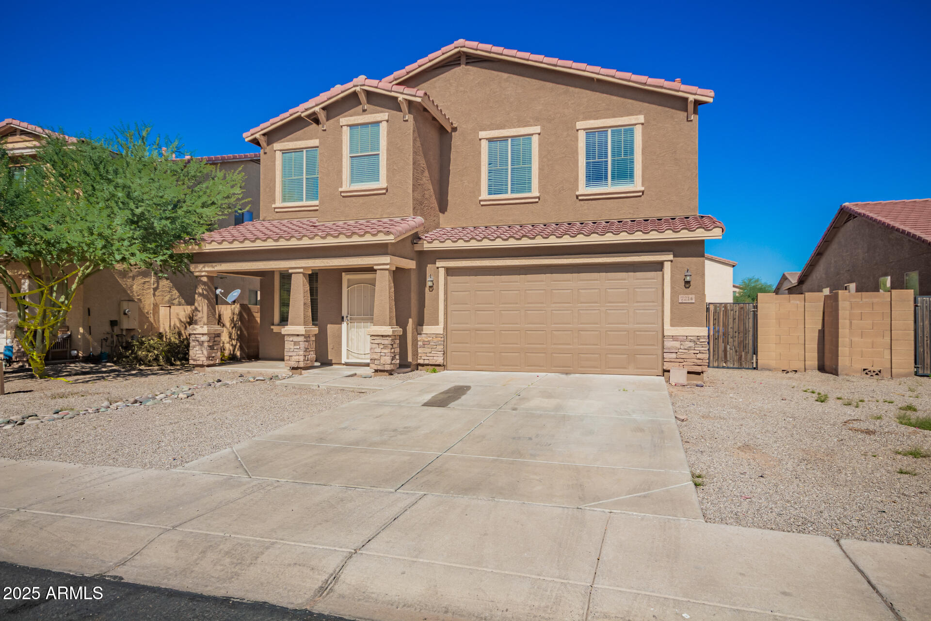 7214 W ST CHARLES Avenue