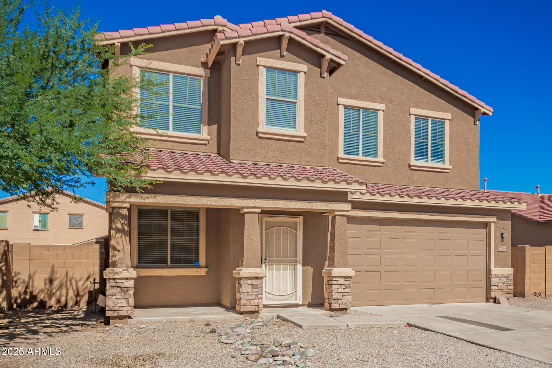 7214 W ST CHARLES Avenue