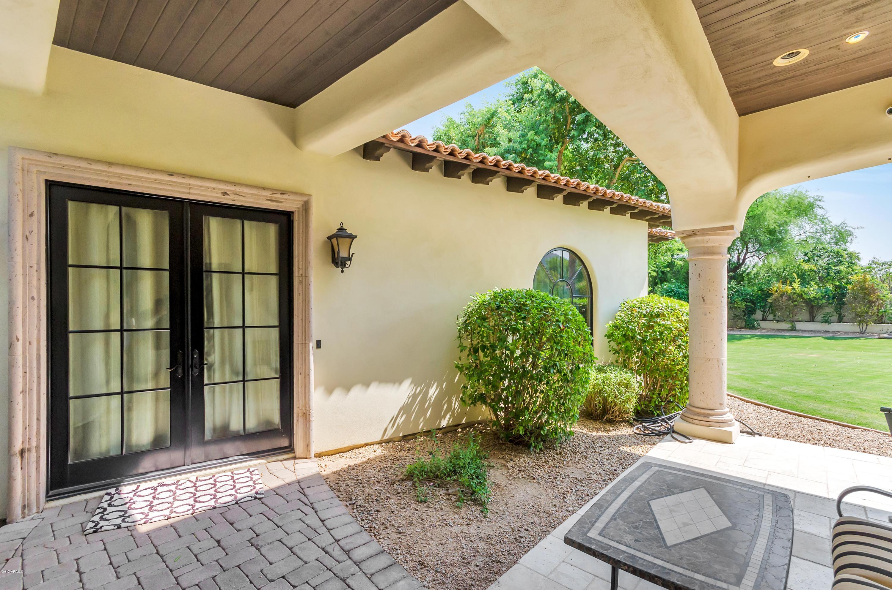 GROSSE POINTE HIGHLANDS - Residential