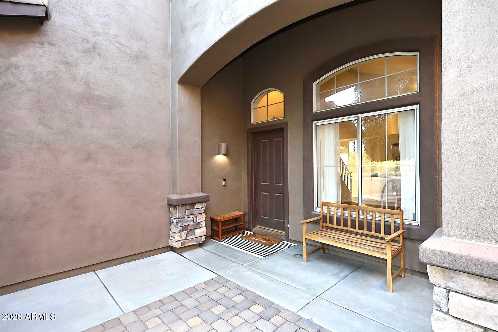 10382 E HILLERY Drive