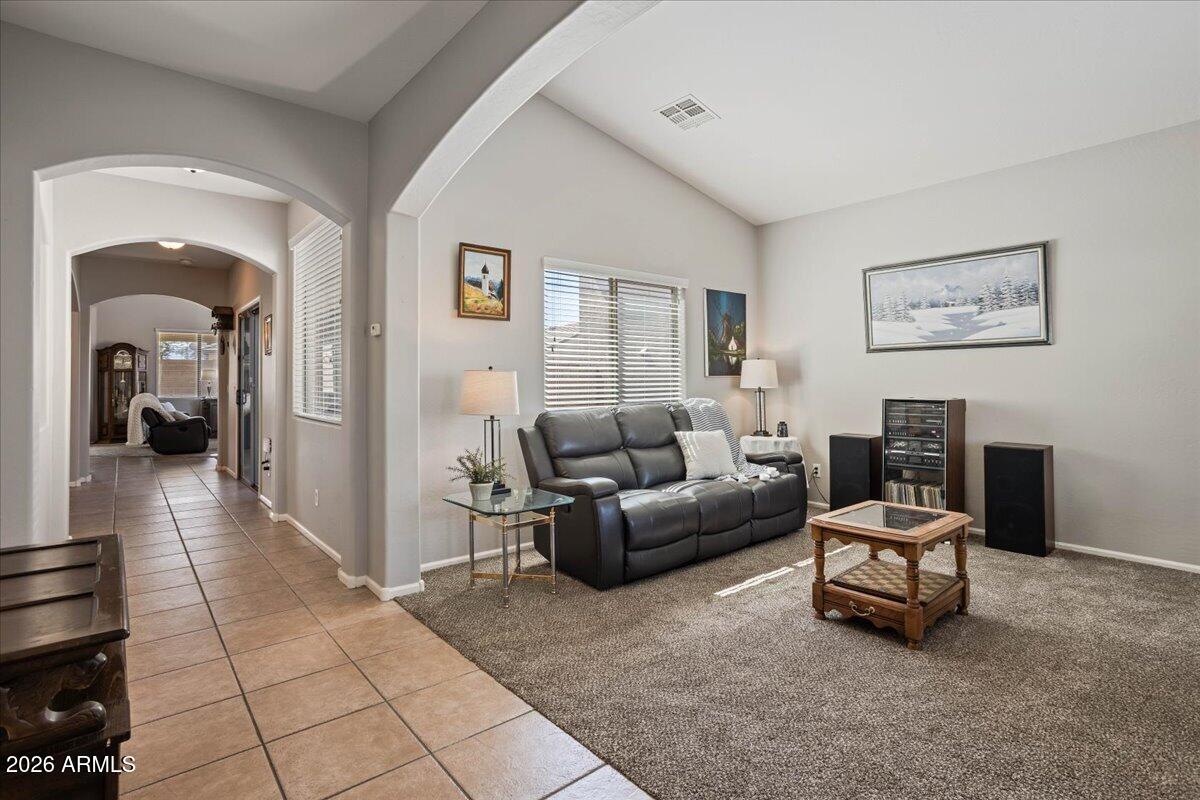 10335 W SOUTHGATE Avenue