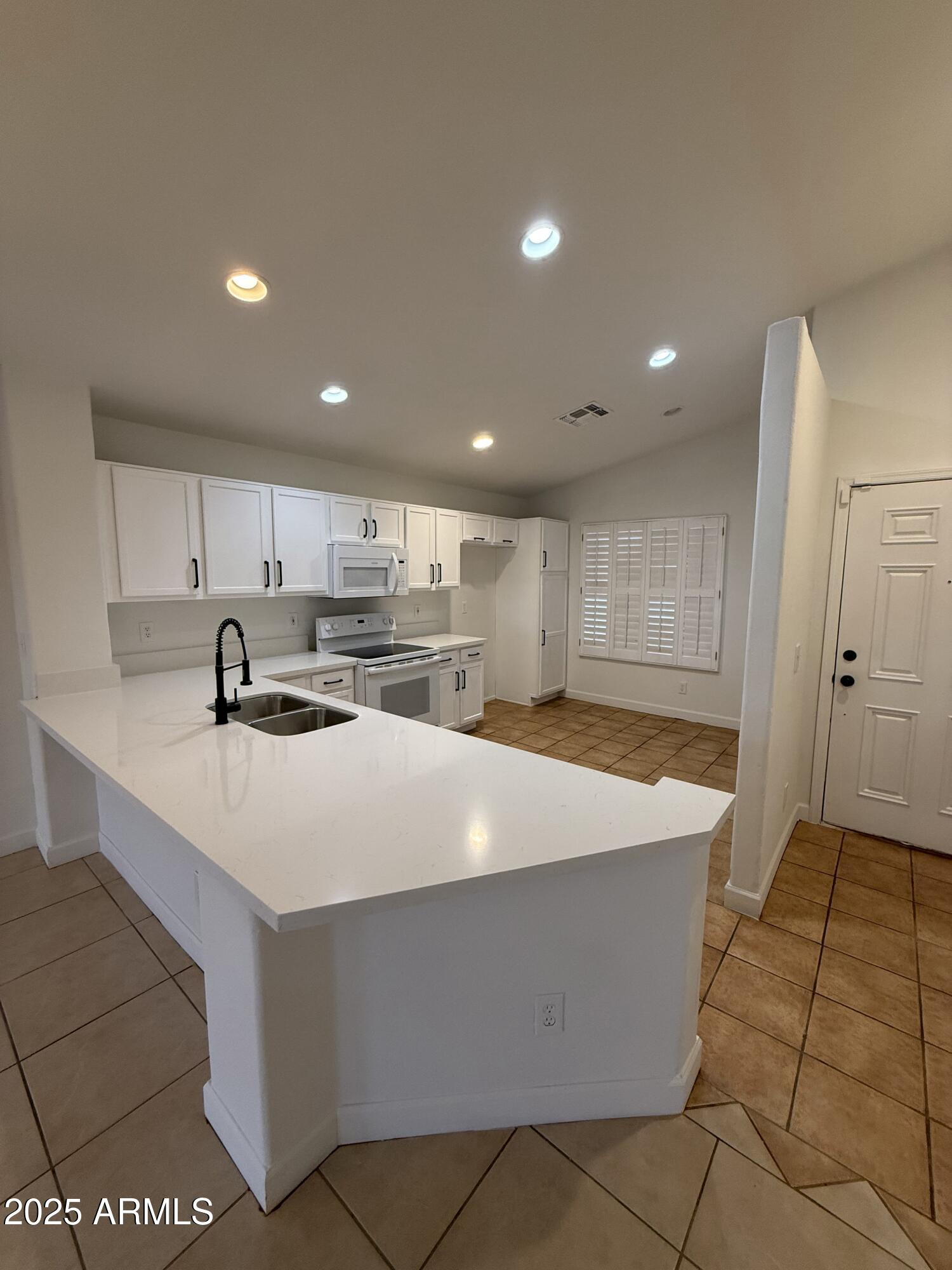 10463 W Medlock Drive