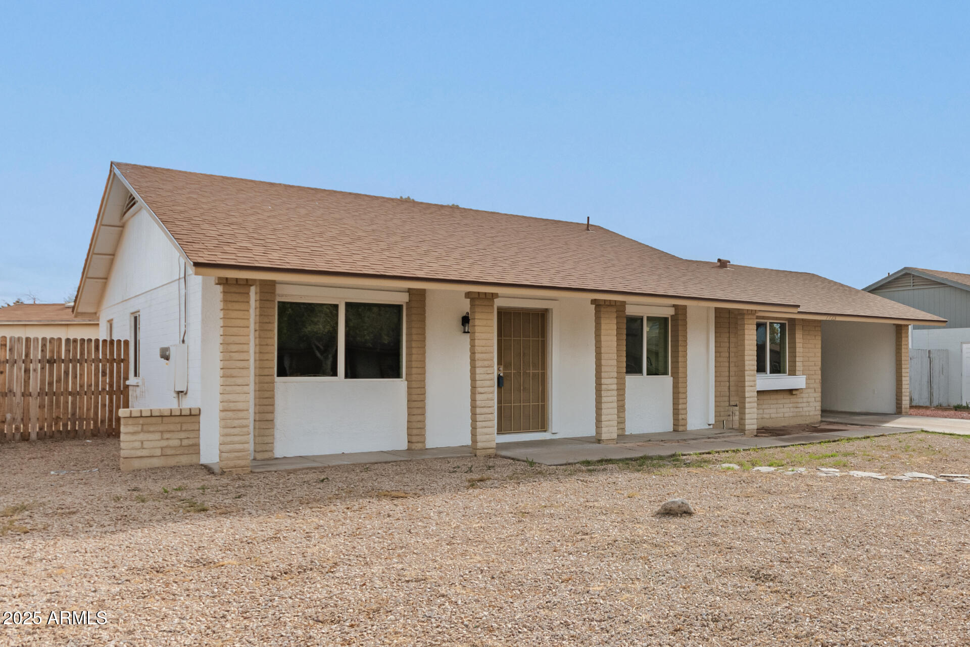 7723 W CORA Lane