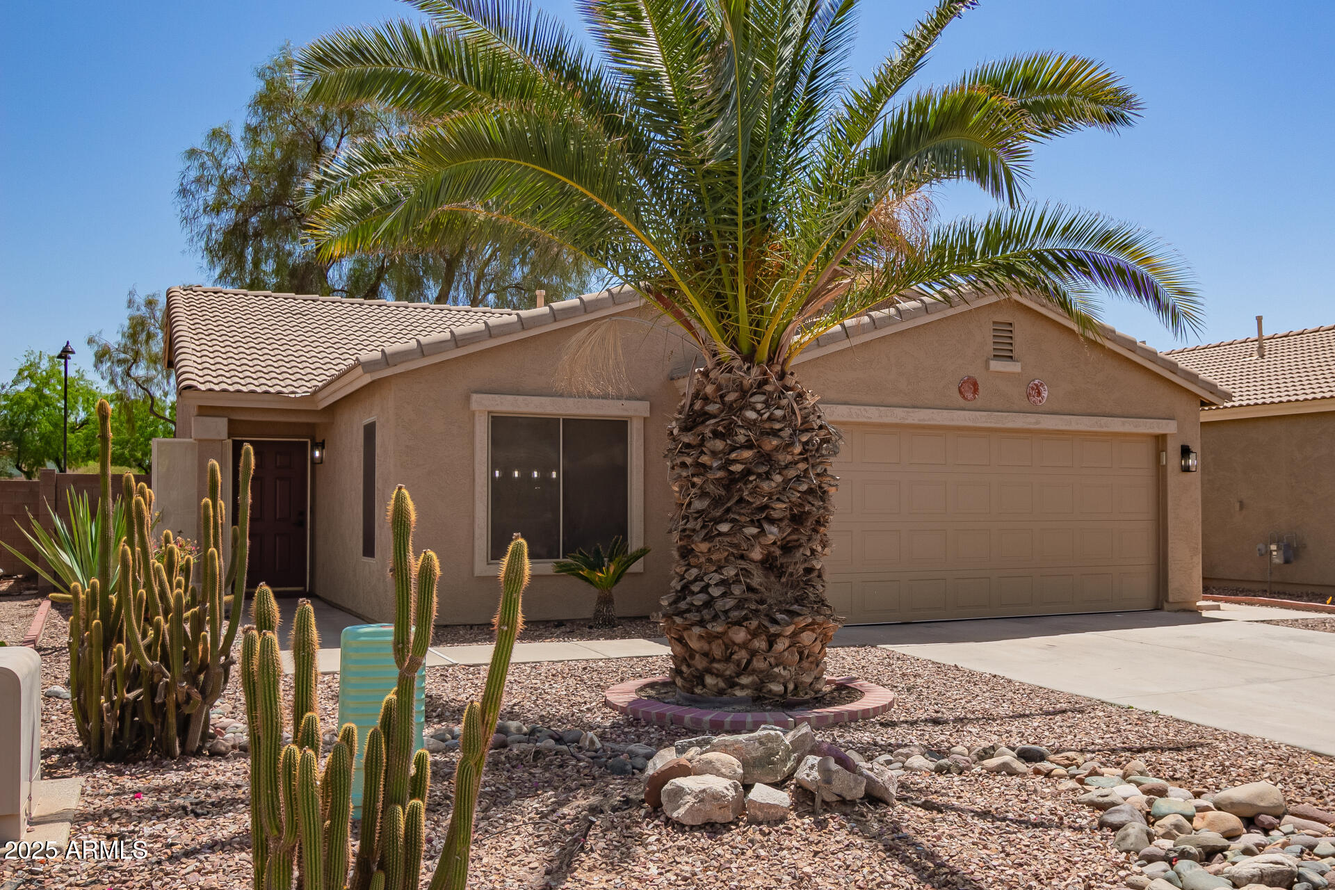 43949 W SAGEBRUSH Trail