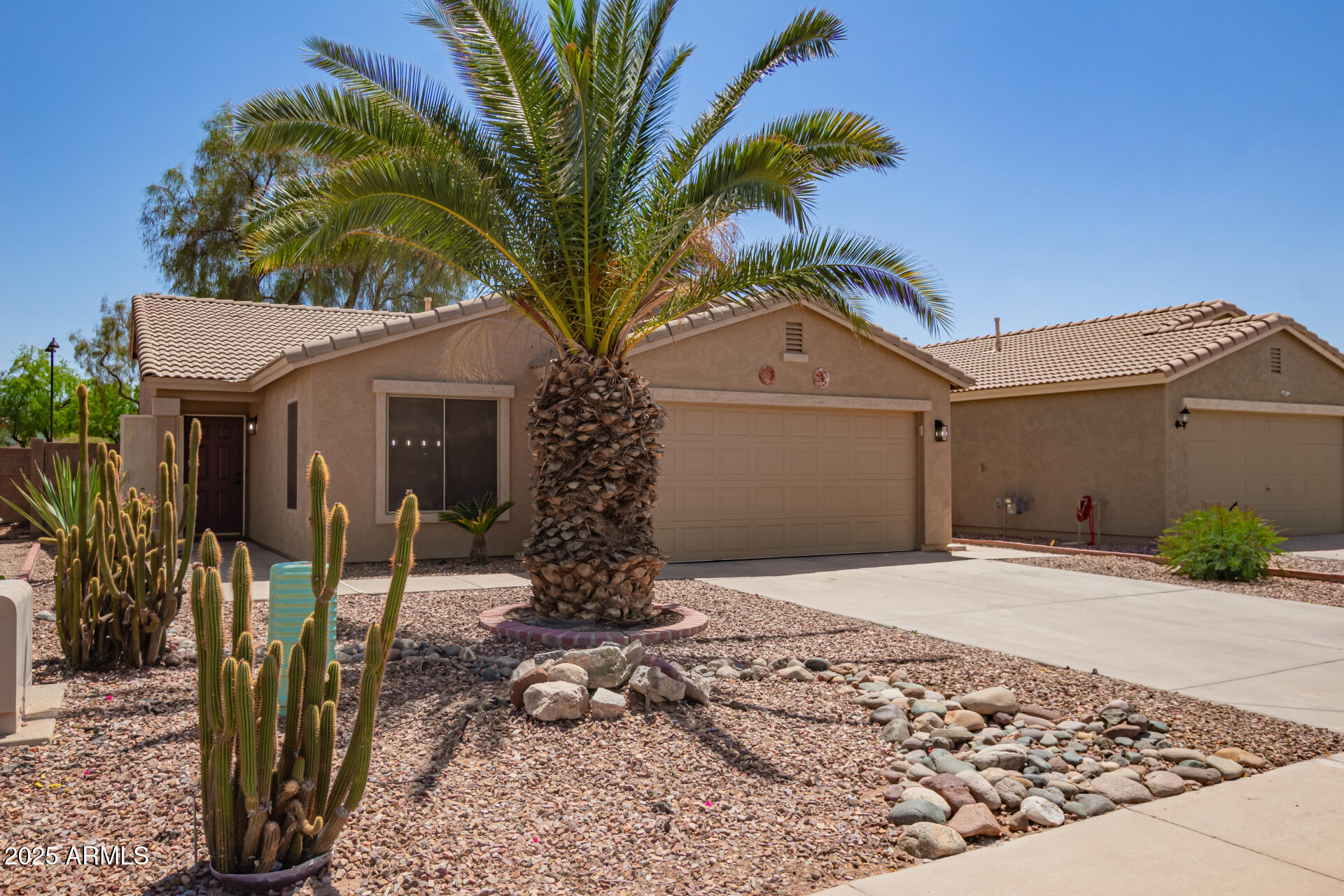 43949 W SAGEBRUSH Trail