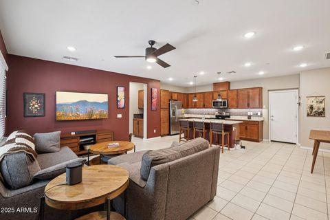 761 E FURNESS Drive 101 Gilbert AZ 85297