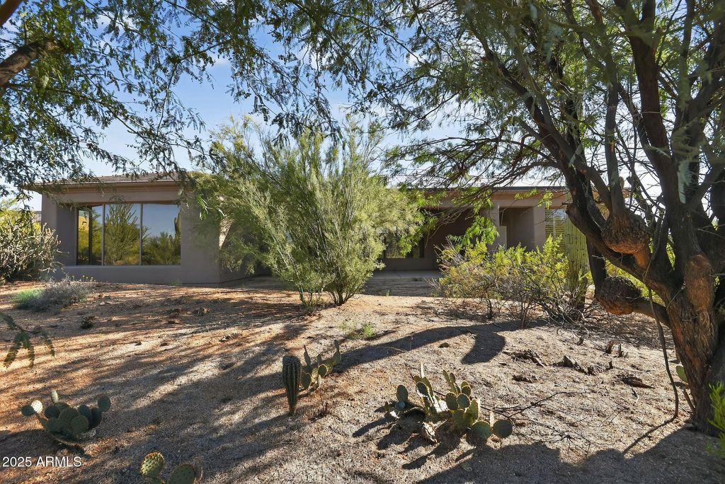 Photo of 33948 N 81st Street, Scottsdale, AZ 85266 (MLS # 6946157)