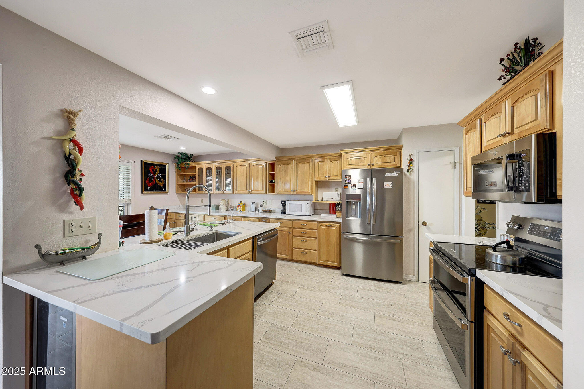 10722 W TROPICANA Circle