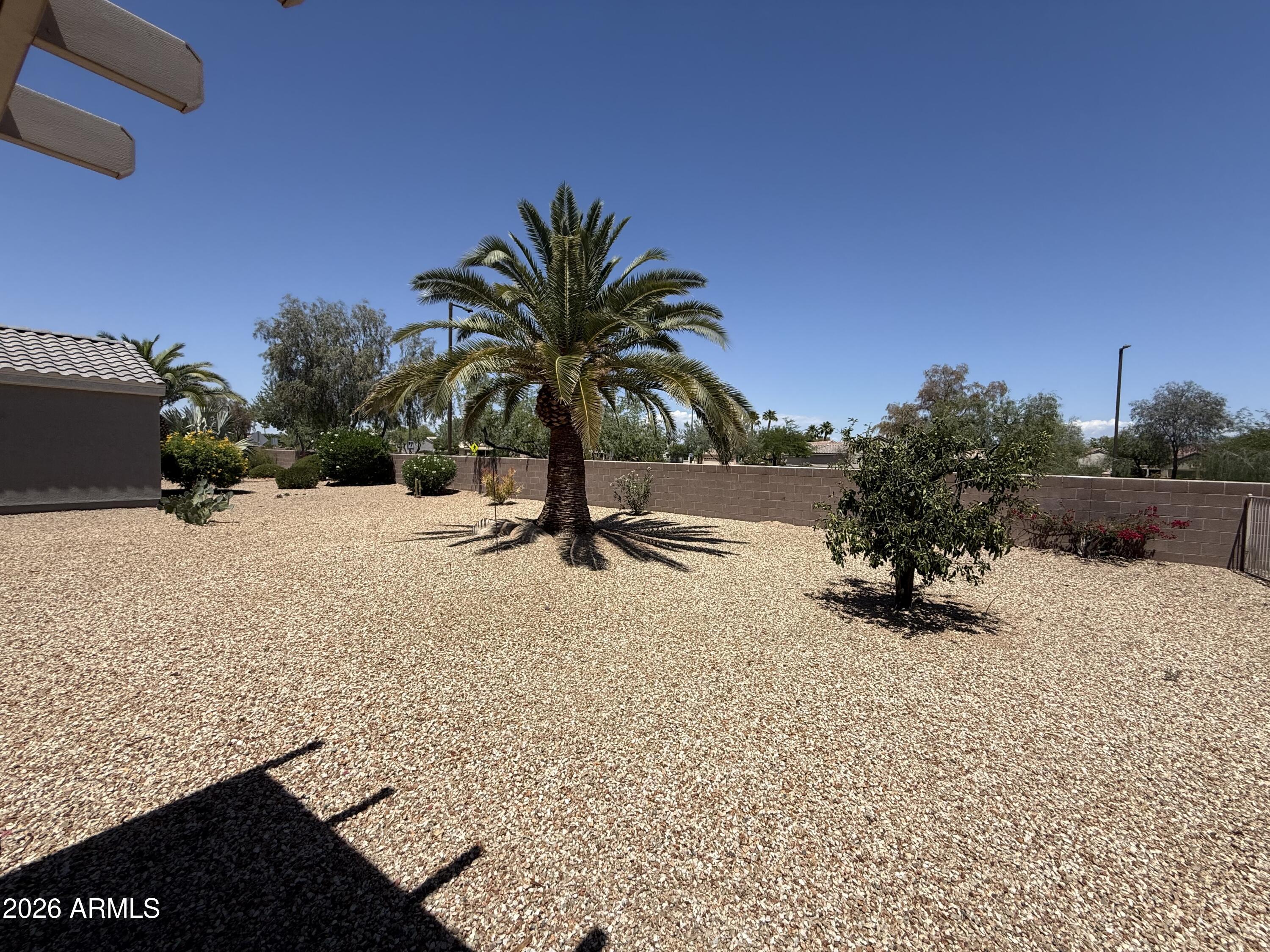 15616 W AZALEA Lane
