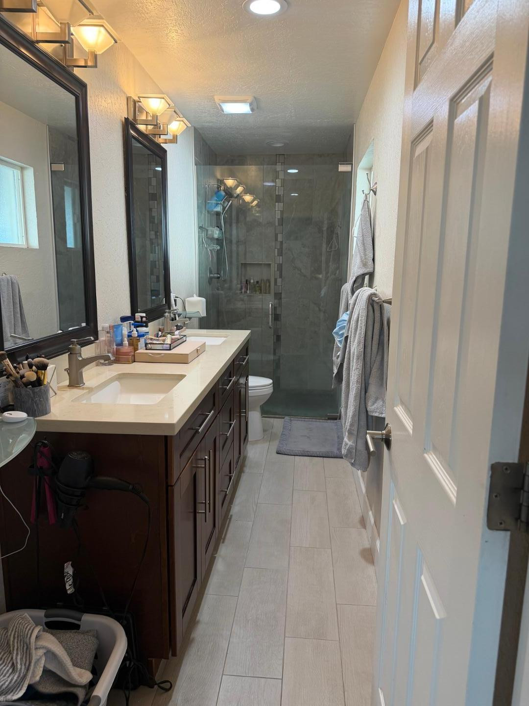 8518 E Mariposa Drive