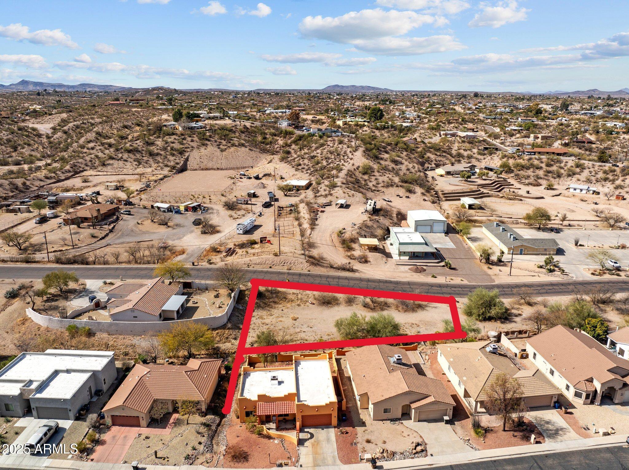 640 E DESERT CANYON Road