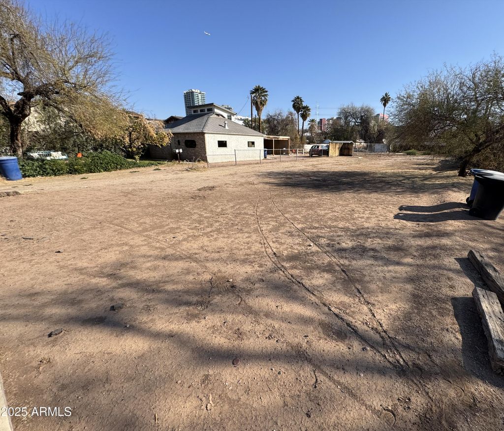 Photo of 919 S Wilson Street #5, Tempe, AZ 85281 (MLS # 6865166)