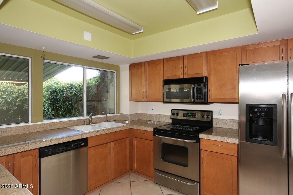 5114 N Granite Reef Road