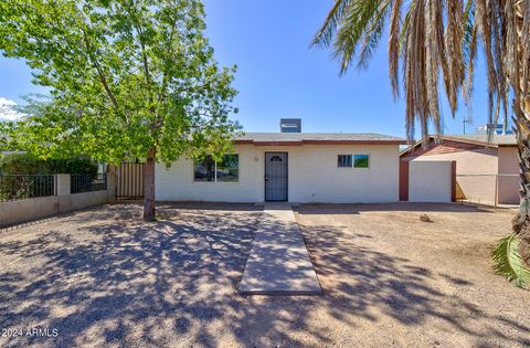 A home in Eloy