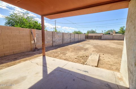 A home in Eloy