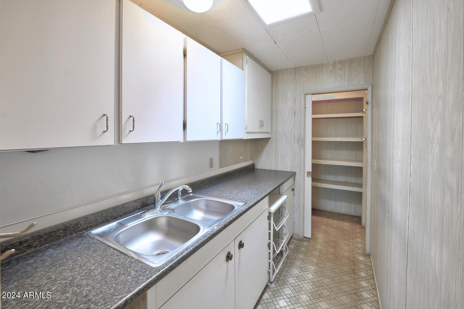 WHETSTONE MESA ESTATES 5 - Residential