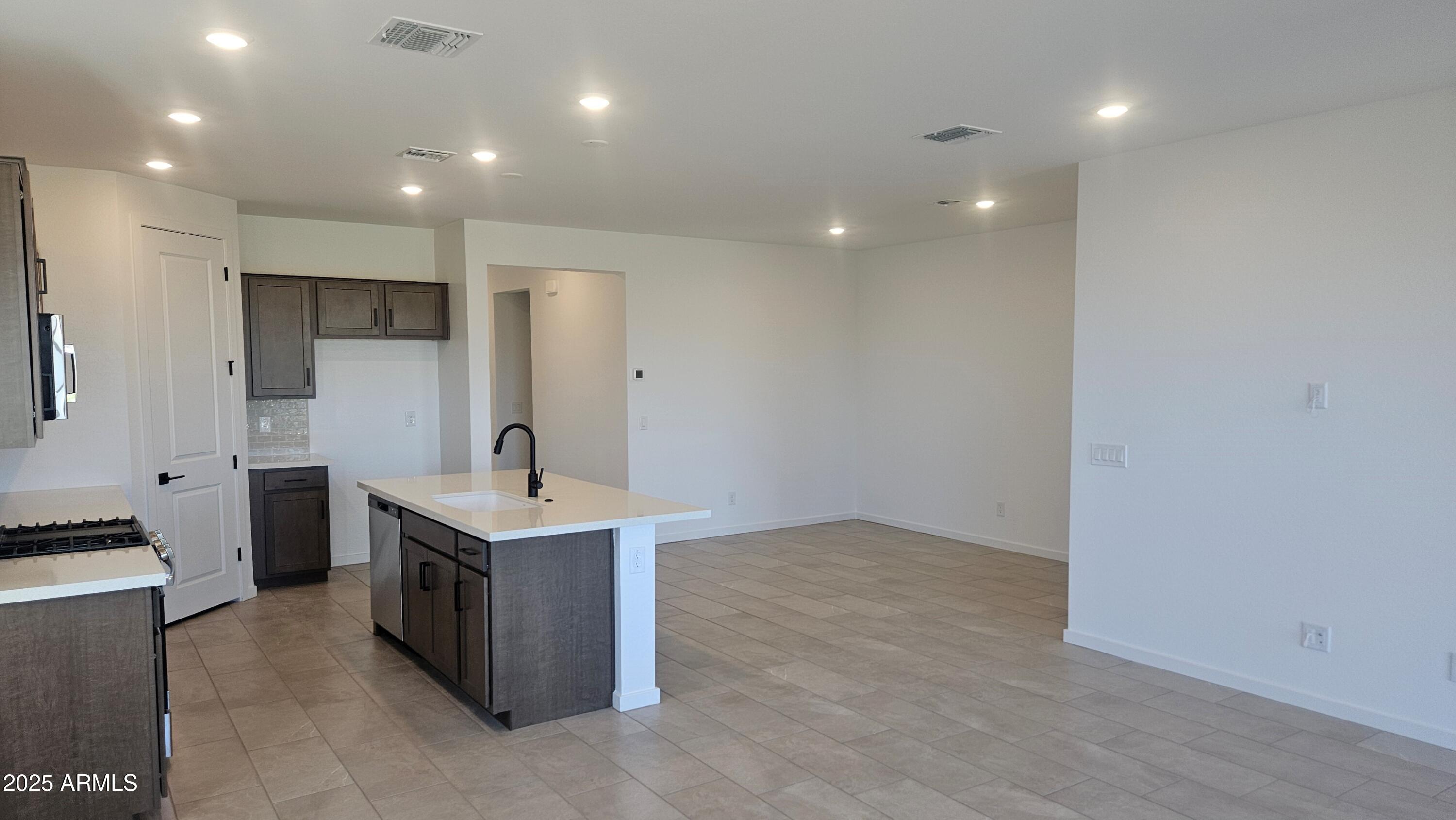 15570 W HACKAMORE Drive