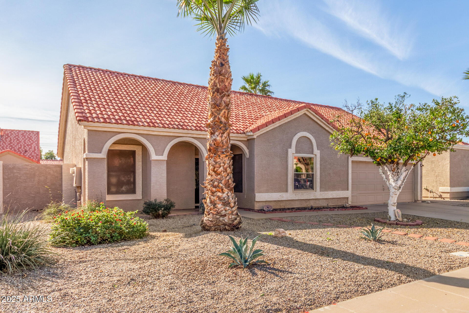 1231 E CAMPBELL Avenue