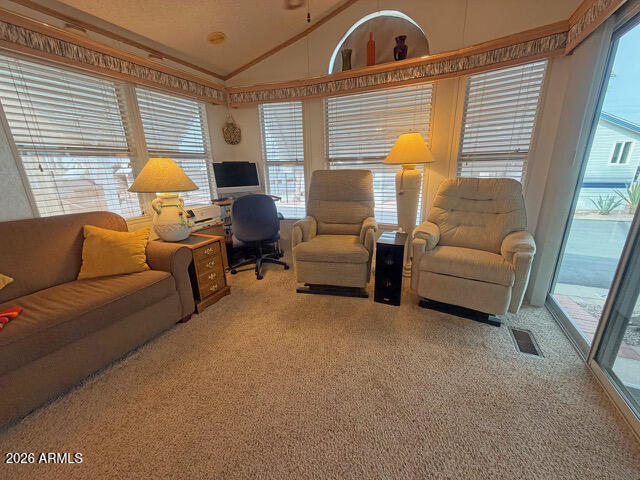 1371 E 4TH Avenue 52