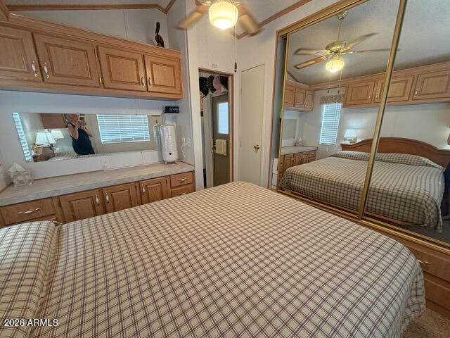 1371 E 4TH Avenue 52