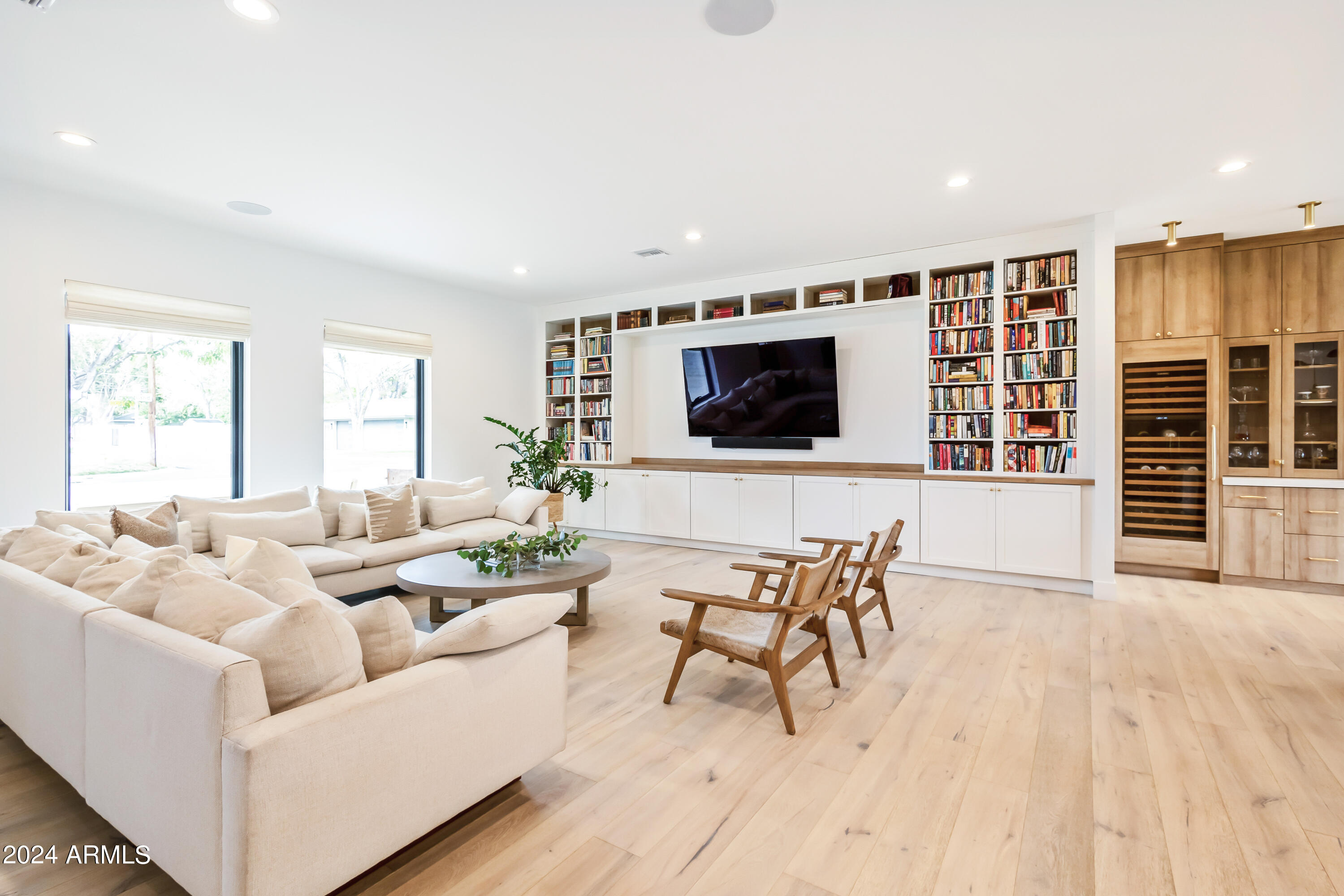 HIGHLANDVIEW - Residential