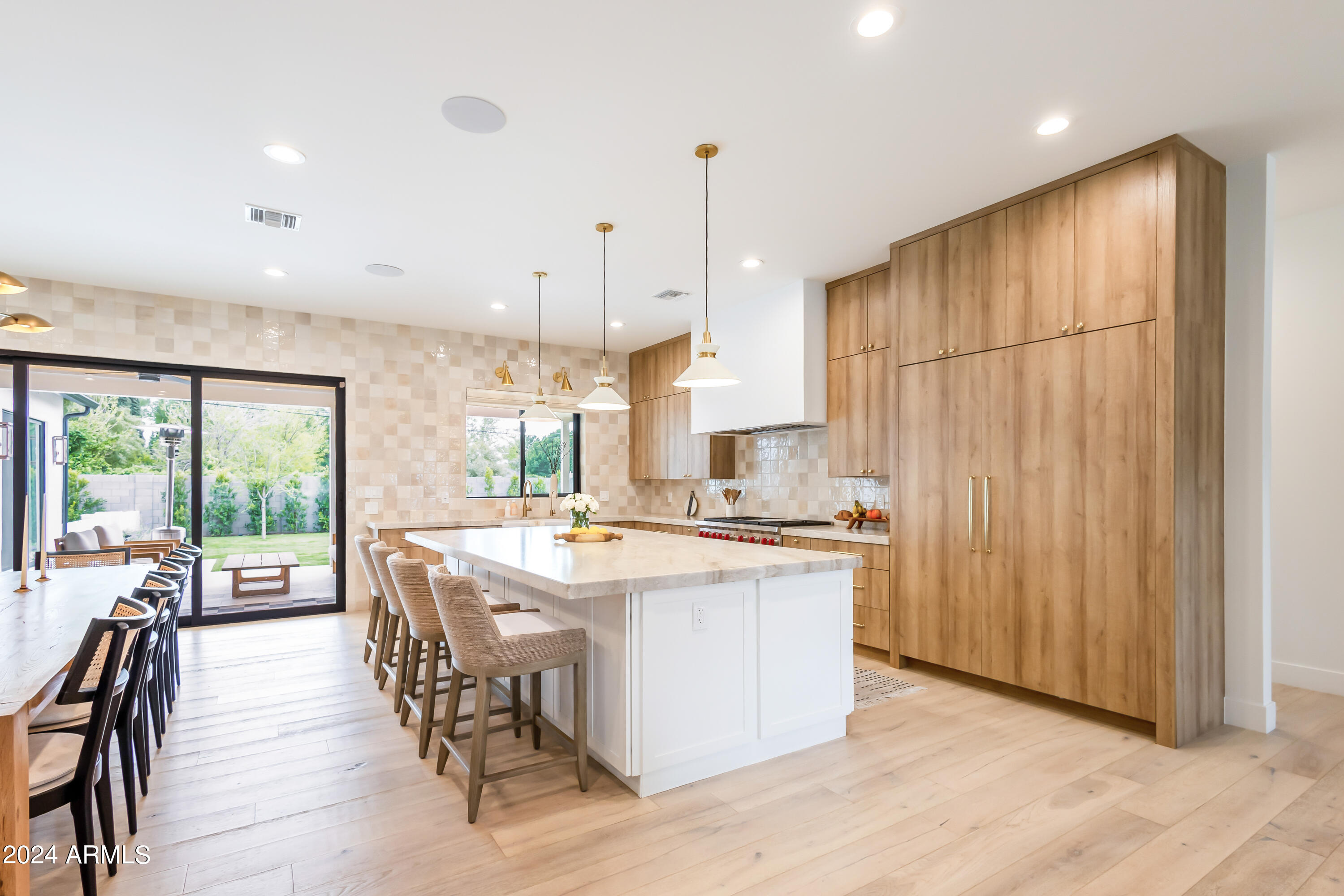 HIGHLANDVIEW - Residential